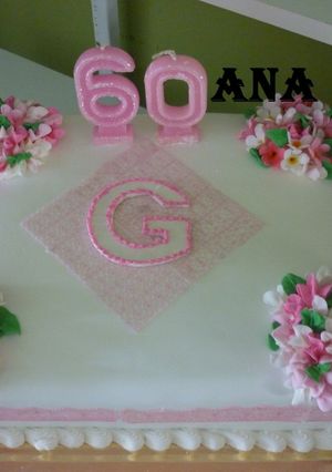 Una foto de Torta alverjillas cumpleaños de 60