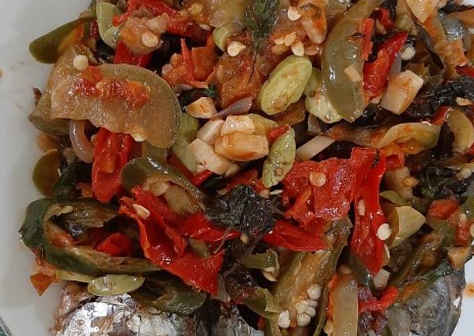 Ikan Kembung Sambal Pete