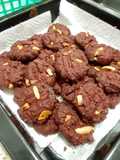 Red velvet cookies