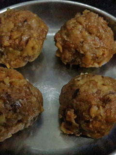 A picture of Churma Laddoo with Leftover Chapatis.