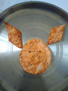 மைதா எள்ளடை செய்முறை முக்கிய புகைப்படம்