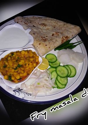 A picture of Masala daal fry.
