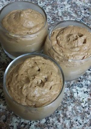 Una foto de Mousse de café helado