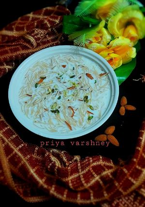 सेवई खीर (seviyan kheer recipe in Hindi) रेसिपी मुख्य फोटो