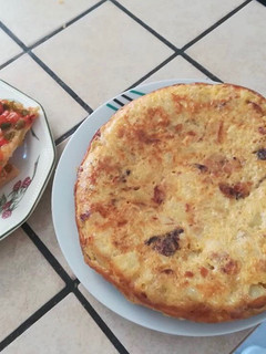 Una foto de Tortilla española con cebolla