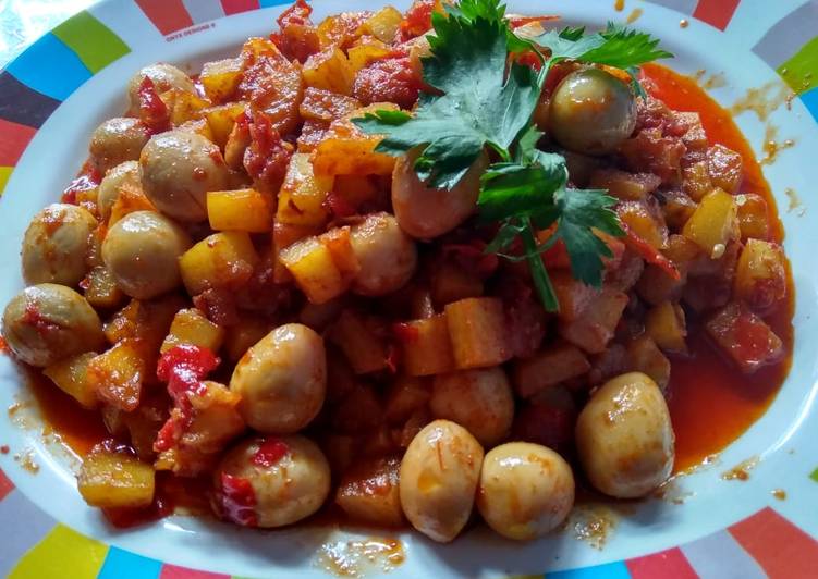 Cara Gampang Menyiapkan Kentang telor balado yang Lezat