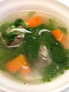 👩🏻🍳莧菜排骨湯 的食譜成品照片