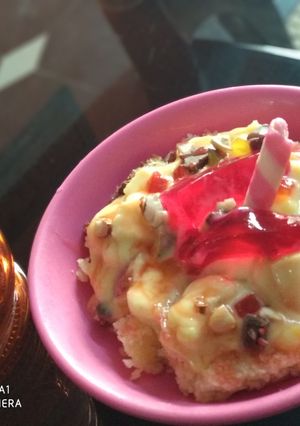 A picture of Truffle cake pudding.
