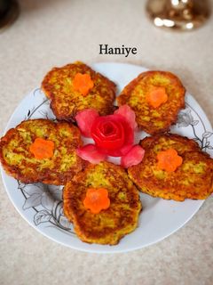 عکسی از دستور کوکو سیب زمینی و هویج
