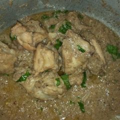A picture of Chicken white qorma.