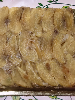 Una foto de Torta de manzana invertida 🍎 (fácil y económica)