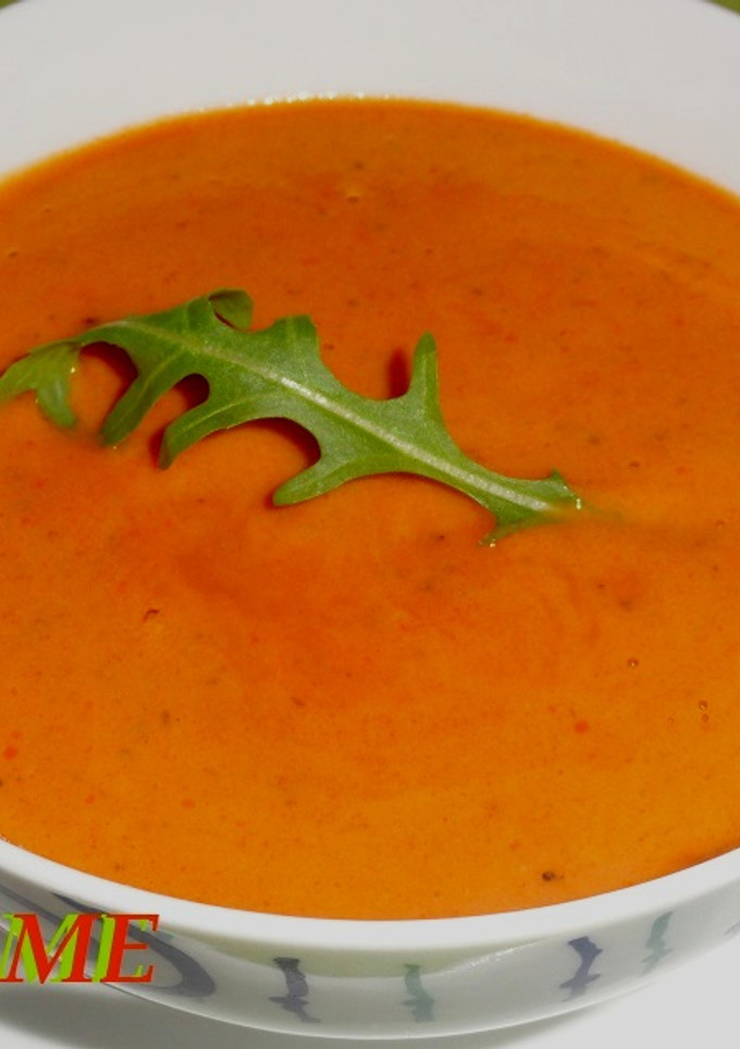 Una foto de Crema de pimientos y setas