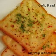 A picture of Cheese Garlic Bread.