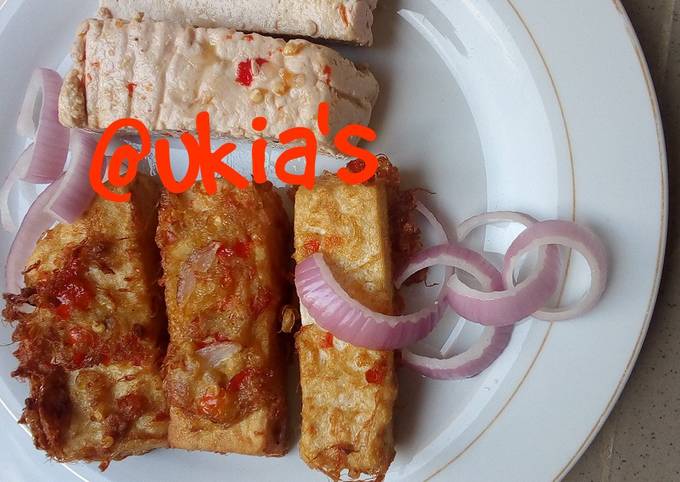 Egg coated tofu with garlic Recipe