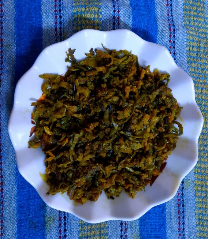 Sindhi Karela Bhaji Recipe - Sindhi Style Bitter Gourd Sabzi