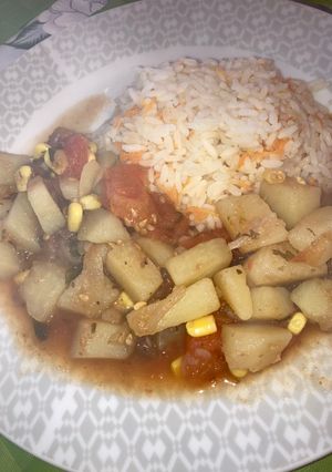 Una foto de Tomaticán con arroz