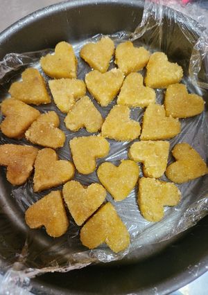 Una foto de Terrones de azúcar saborizados para endulzar el té con mucho amor