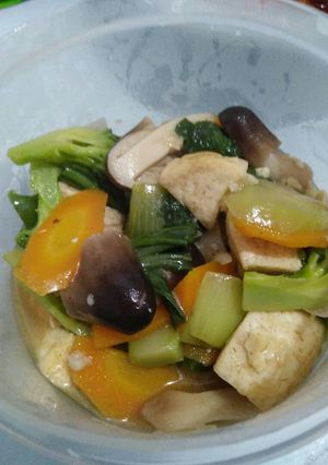 Foto resep Sayur warna warni(japcay ala q)