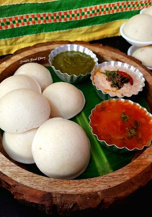 A picture of Quick Rice Idli in Microwave.