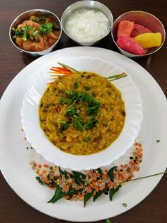 पंचरत्न दाल खिचड़ी (Panchratan dal khichdi recipe in Hindi) रेसिपी मुख्य फोटो