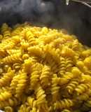 Fideos con cúrcuma