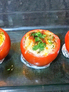Una foto de Tomates rellenos