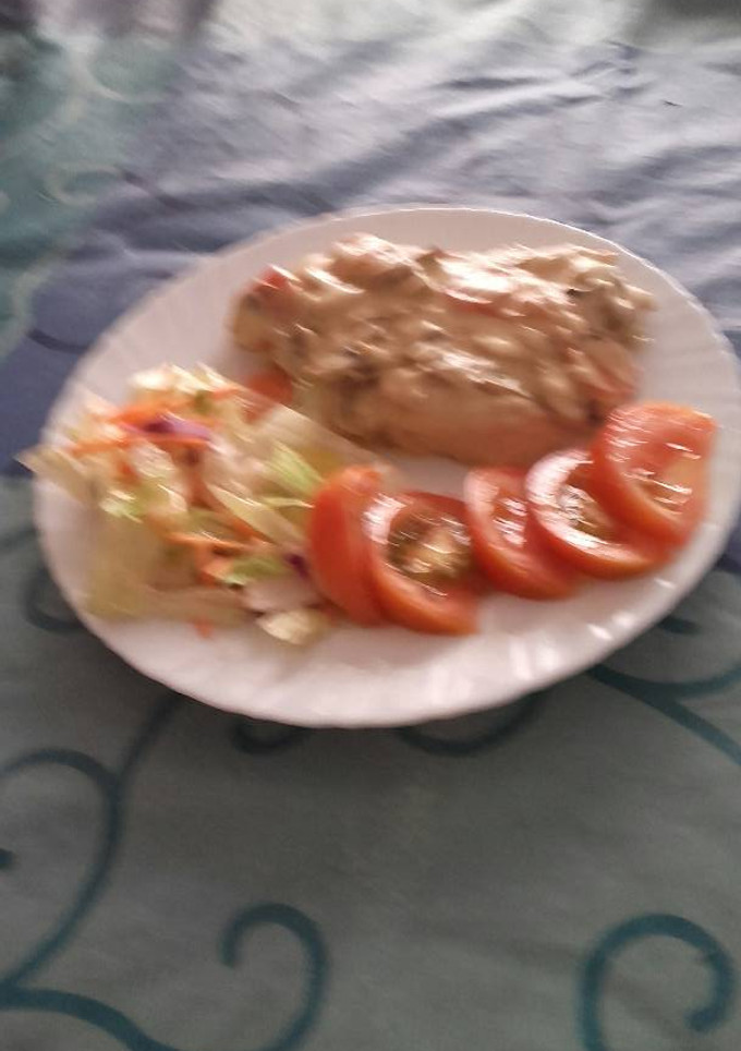 Una foto de Pechuga de pollo a la crema