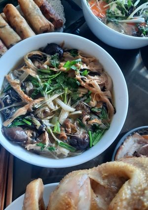 Hình của món Canh măng miến.