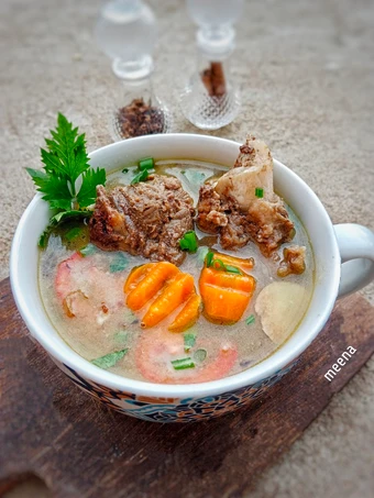 Cara Gampang Membikin Resep Sop Tulang Sapi yang Menggugah Selera Anti Ribet, Uenak Banget