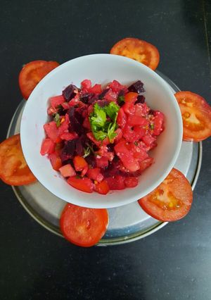 A picture of Tangy tomato kachumbar.