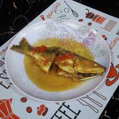 รูปของ Bandeng Bumbu Kuning