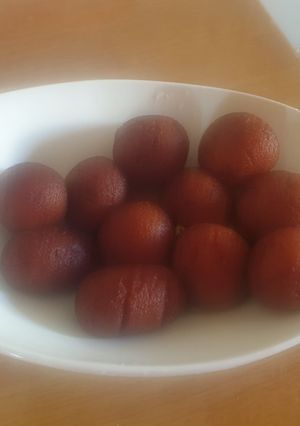 गुलाब जामुन (gulab jamun recipe in Hindi) रेसिपी मुख्य फोटो
