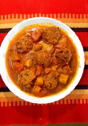 সুজির বড়ার কোফতা কারি রেসিপির প্রধান ছবি
