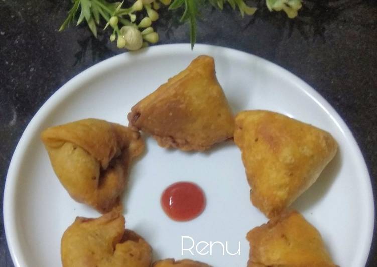 Steps to Make Homemade Dry Mini Samosa