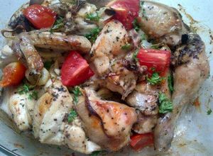 Foto resep Roasted chicken with herbs and fresh tomatoes