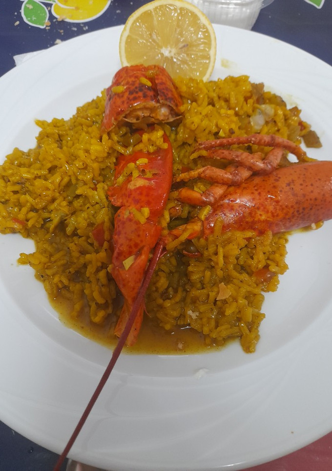 Una foto de Arroz con bogavante