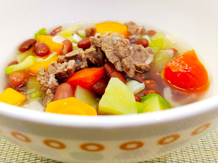 Resep 37. Sop Kacang Merah (Presto)🥔🍅🐮🏵🥔🍅🐮🏵 yang Enak Banget