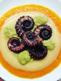 Polpo grigliato su tris di puree