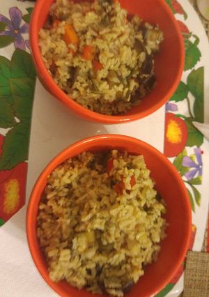 Una foto de Wok con arroz con vegetales!!