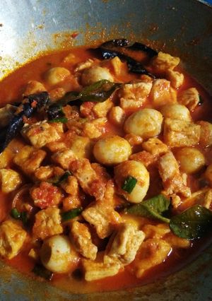 Foto resep Bali telur puyuh,tahu dan ayam ala saya