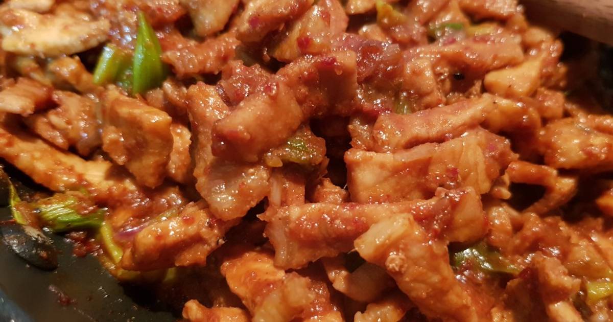 Stir Fry Spicy Pork Recipe by 사린린 Sa Rinrin Cookpad