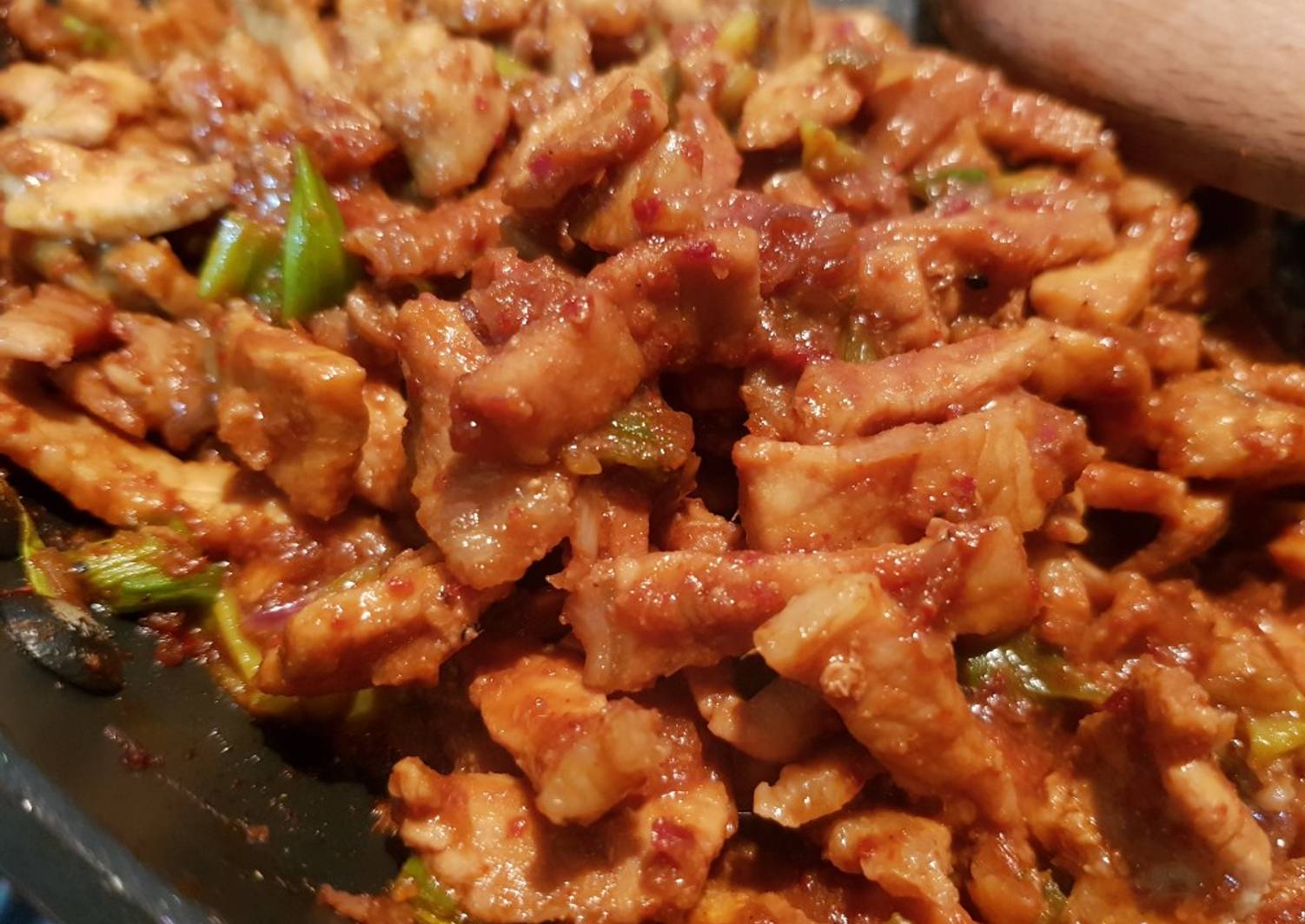 Stir Fry Spicy Pork Recipe By 사린린 Sa Rinrin Cookpad