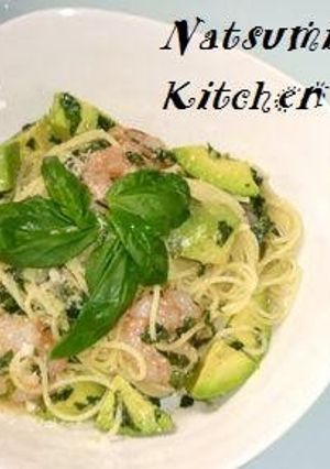 A picture of Shrimp and Avocado Pesto Genovese.