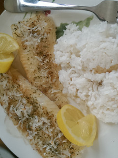 A picture of Lemon coconut flounder😋.