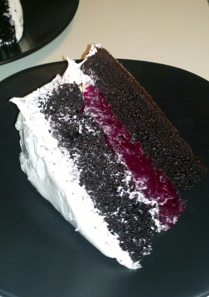 A picture of RASPBERRY CAKE FILLING.