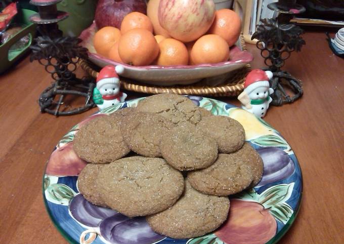 Molasses, Spice & Everything Nice Cookies