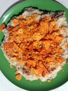 A picture of Doritos pie.