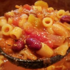 A picture of Rich's Pasta Fagioli Soup.