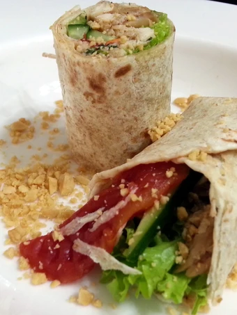 Easy Ways Make Recipes Spicy Nutty Tortilla Salad Roll the So Delicious Perfect.