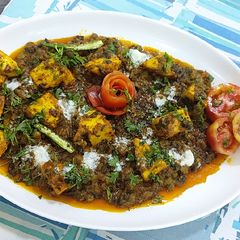 Creamy green peas with fenugreek leaves paneer A picture of Creamy green peas with fenugreek leaves paneer.